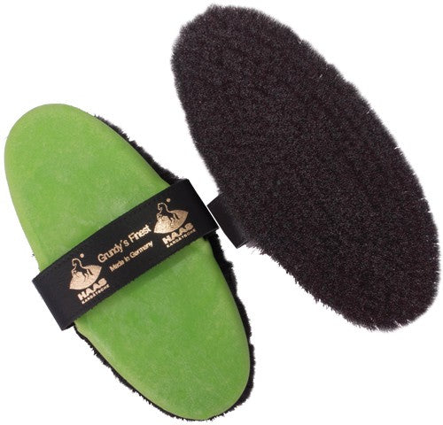 Grundy Brush